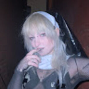 Meet your Posher, Jamie lee